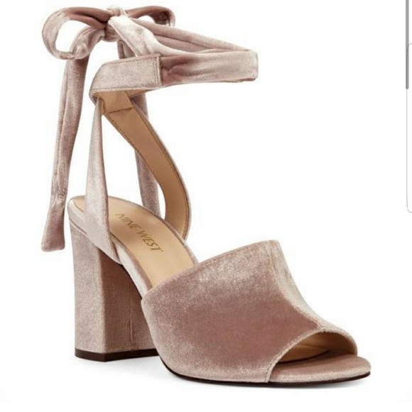 Nine West Blessington Sandal - Picture 1 of 7